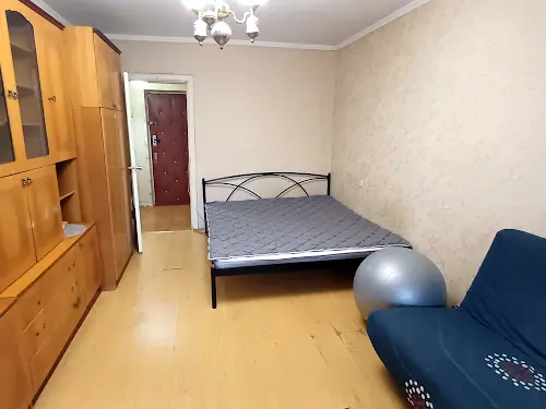 квартира за адресою Голосіївський просп. (40-річчя Жовтня), 15