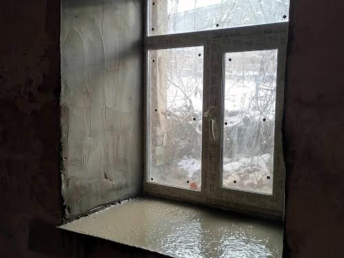 комерційна за адресою Віктора Косенка вул., 8