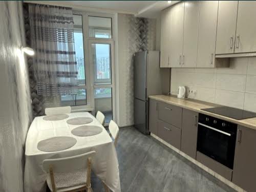 квартира за адресою Каховська вул., 60
