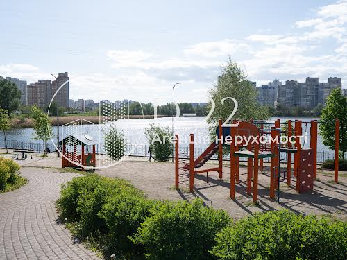 квартира по адресу Ревуцкого ул., 40-Г