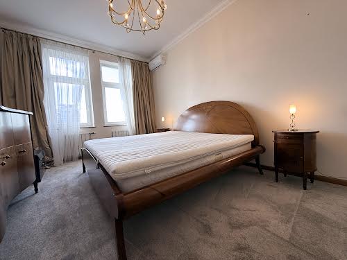 квартира по адресу Панаса Мирного ул., 17