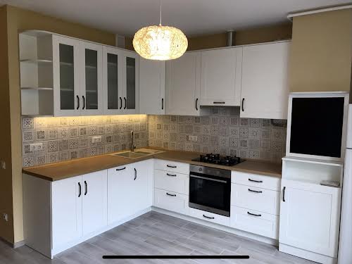 квартира за адресою Практична вул., 3