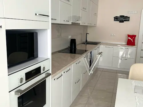 квартира по адресу Андрея Мельника ул., 10