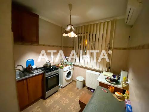 квартира за адресою Космонавтів вул., 40