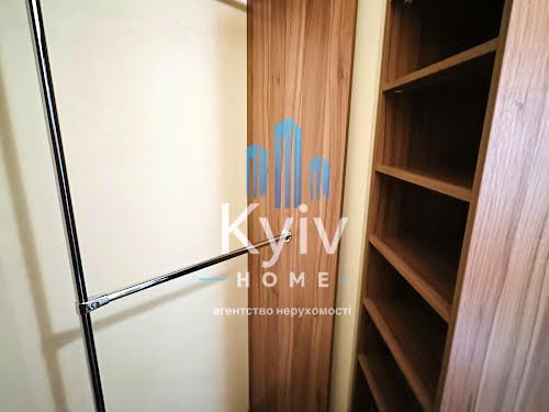 квартира за адресою Сім'ї Кульженків вул. (Петра Дегтяренка), 35