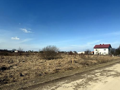 участок по адресу Бандери