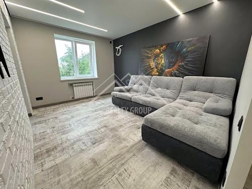 квартира за адресою 200-річчя Кривого Рогу просп., 3