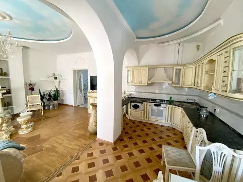 квартира за адресою пер Маяковского, 12