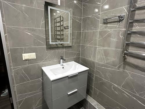 квартира за адресою Ольги Кисілевської вул., 31