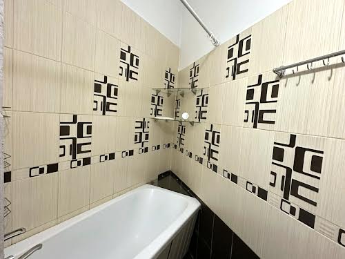 квартира за адресою Хотинська, 2