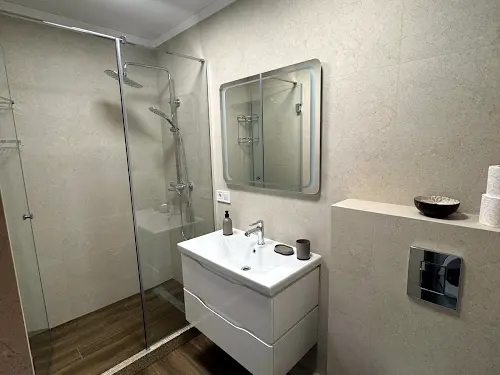 квартира за адресою Літературна вул., 10Б