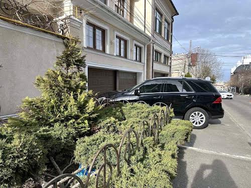 дом по адресу Аркадиевский пер., 1