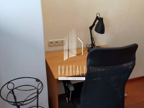 квартира по адресу Стратегічне шосе, 15