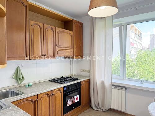 квартира за адресою Печерський узвіз, 8