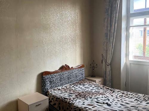 квартира за адресою Гіршмана вул., 19