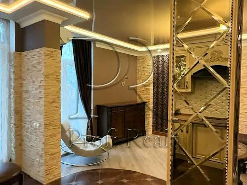 квартира за адресою Регенераторна вул., 4 к1-7