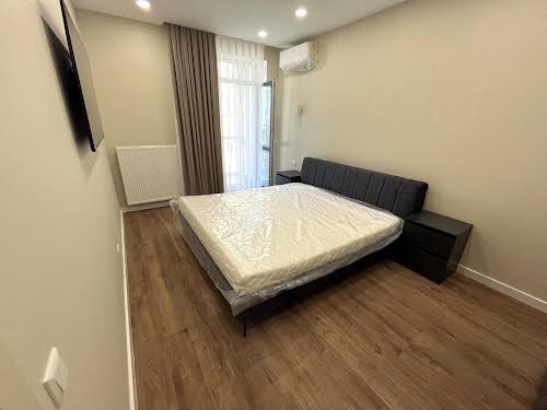 квартира за адресою Набережна Перемоги вул., 62