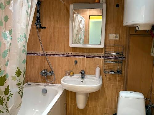 квартира за адресою Педагогічна вул., 18