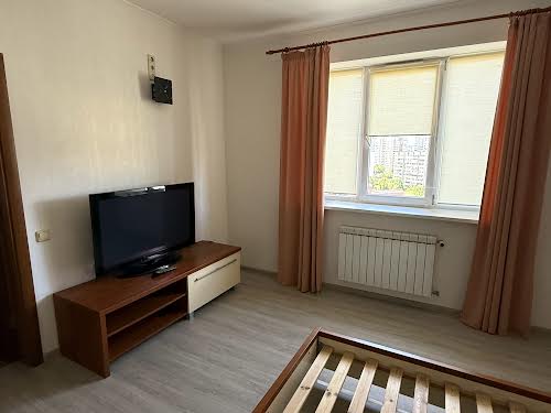 квартира по адресу Анны Ахматовой ул., 13