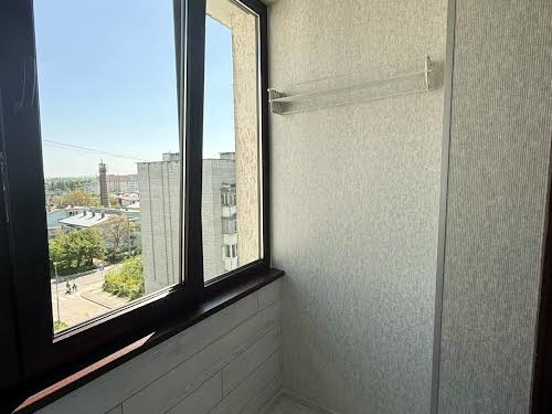 квартира за адресою Івасюка вул., 21