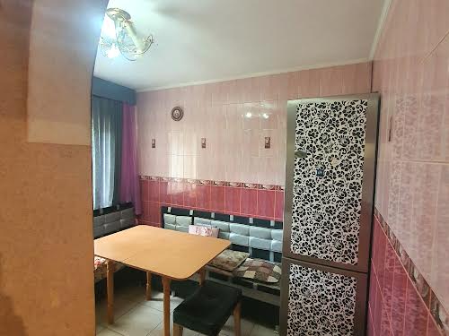 будинок за адресою Молдавська вул., 39