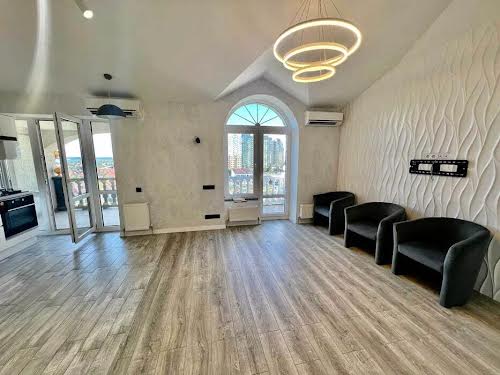 квартира за адресою Міланська вул., 22а