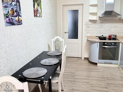 квартира за адресою Миколи Гулака вул., 4