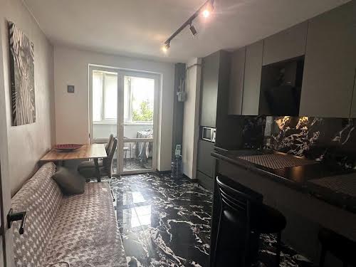 квартира за адресою Романа Шухевича вул., 5