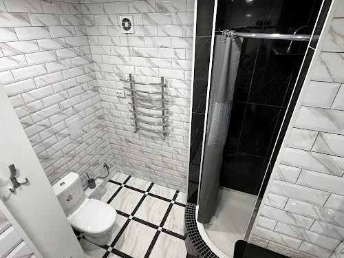 квартира за адресою Покровська вул., 99д