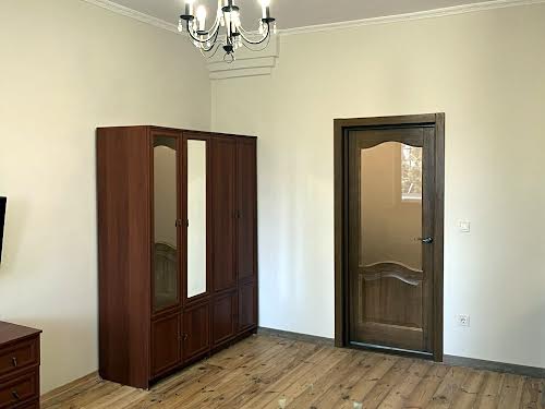 квартира за адресою Гетьмана Івана Мазепи вул. (Топольна), 37