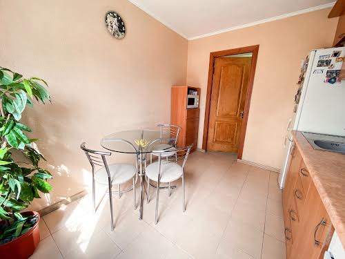 квартира по адресу Космонавтов просп., 58