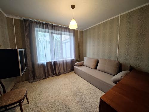 квартира по адресу Тополя-2 ул., 12