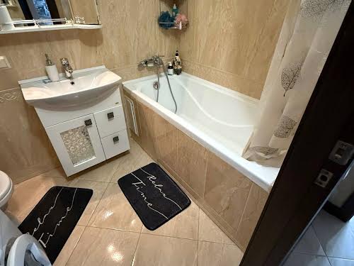 квартира за адресою Чорновола вул., 29