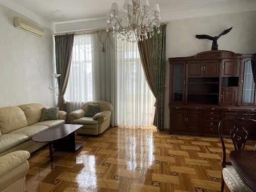 квартира за адресою Михайлівська вул., 24-В