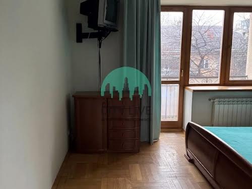 квартира за адресою Карпатської Січі вул., 8