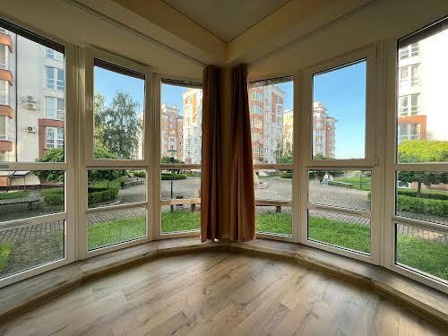 квартира за адресою Двірська вул., 4