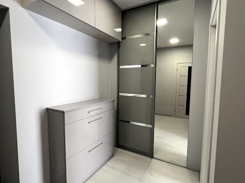 квартира за адресою Довженка, 57