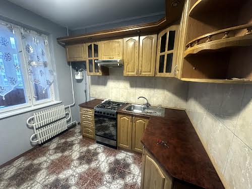 квартира за адресою Володимира Івасюка вул., 34