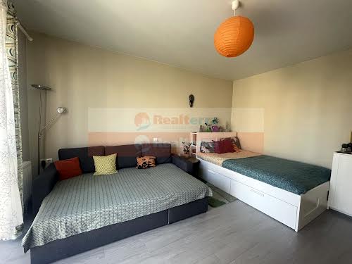 квартира за адресою Метрологічна вул., 15