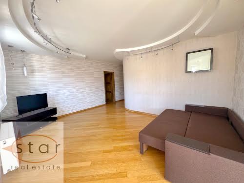 квартира за адресою Ватутіна, 52