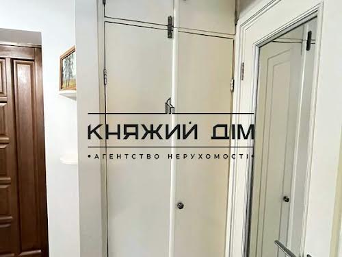 квартира за адресою Машинобудівна вул., 8