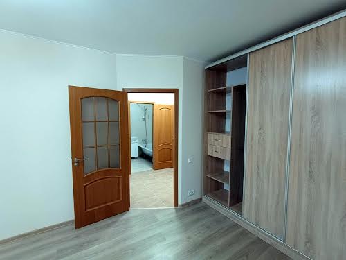 квартира за адресою с. Винники, Винна Гора, 5