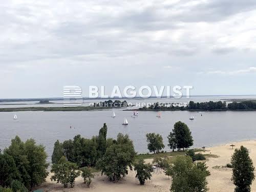 квартира за адресою Соснова вул., 10