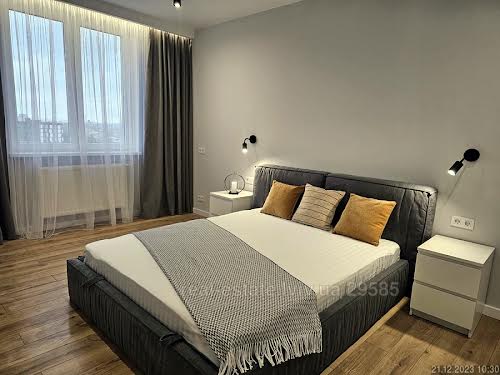 квартира за адресою Авраама Лінкольна вул., 6а