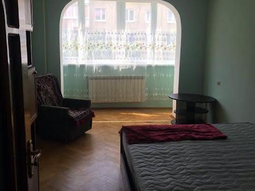 квартира за адресою Богдана Хмельницького вул., 82/2