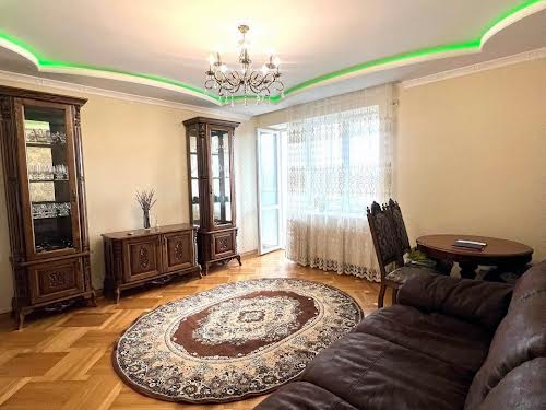 квартира по адресу Жасминовая ул., 5б