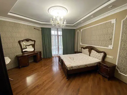 квартира за адресою Конституції вул., 15