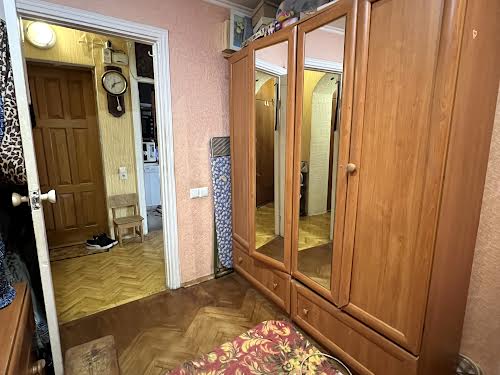 квартира за адресою Перемоги вул., 49