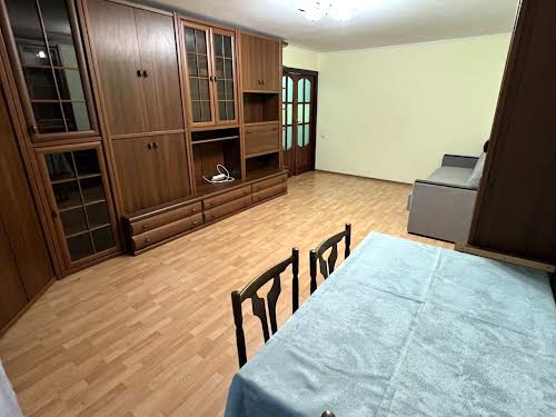 квартира за адресою Лялі Ратушної вул., 973