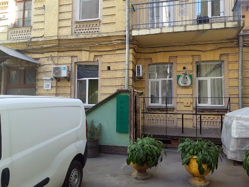 комерційна за адресою Шота Руставелі вул., 29Б